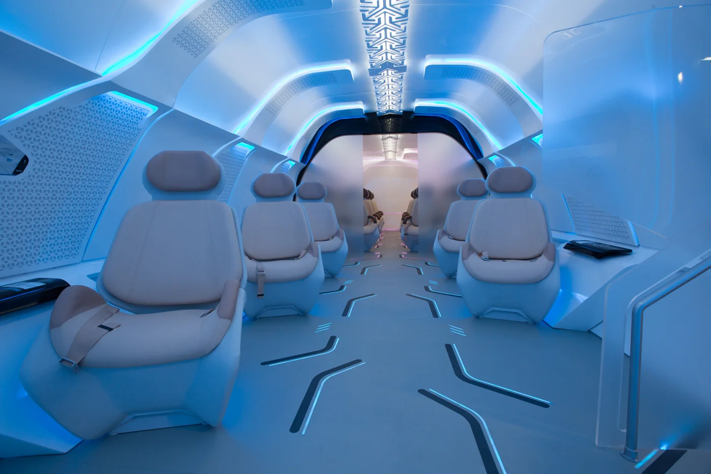 Hyperloop passenger pod